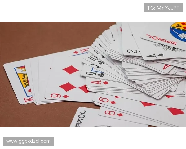 掌握扑克牌德州游戏的高手秘籍提升你的牌技和赢牌几率的实用技巧